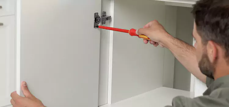 Screen Door Hinge Repair Mililani Mauka